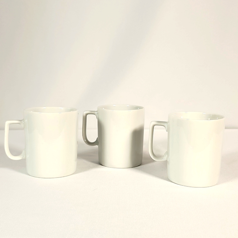 Set of 3 Vintage Hummel-Style Mugs - Collectible Porcelain - Made in Japan 1950s - Picture 9 of 16